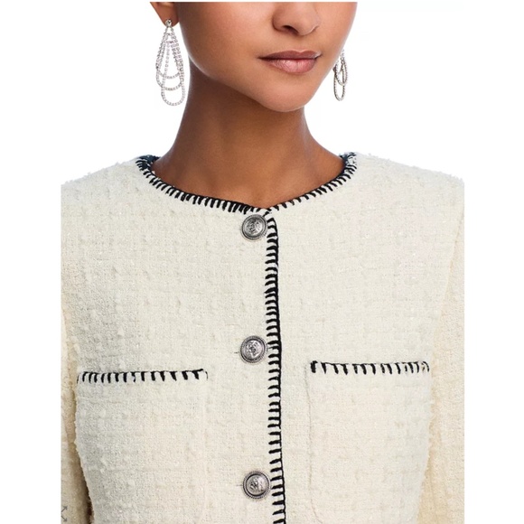 Aqua Tweed Whip Stitch Blazer in white cream - Picture 6 of 11